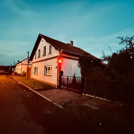 아파트 Bei Der Kahnfaehrfrau Mit Neuem Innenhof Garten