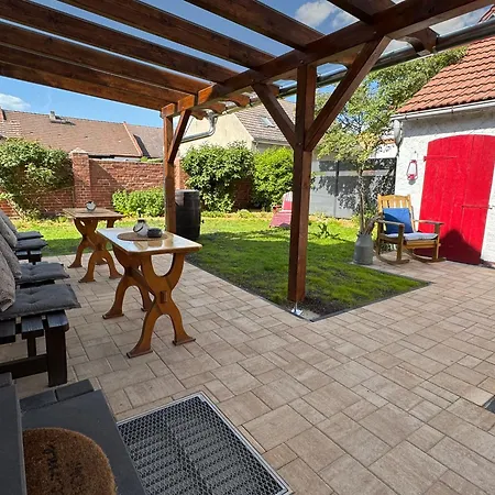 아파트 Bei Der Kahnfaehrfrau Mit Neuem Innenhof Garten *