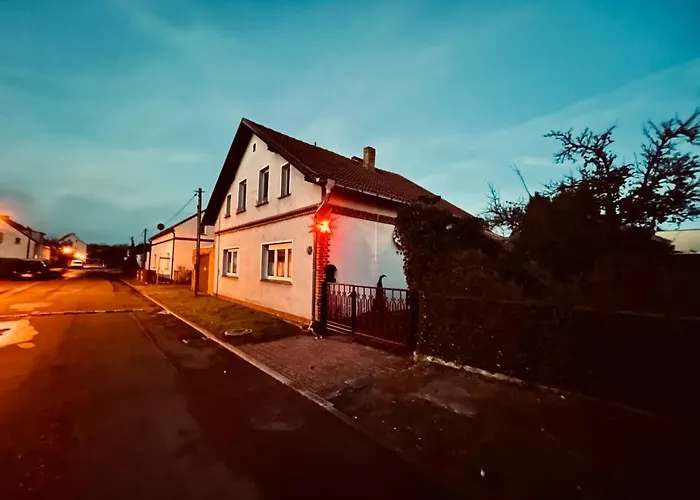 Lägenhet Bei Der Kahnfaehrfrau Mit Neuem Innenhof Garten